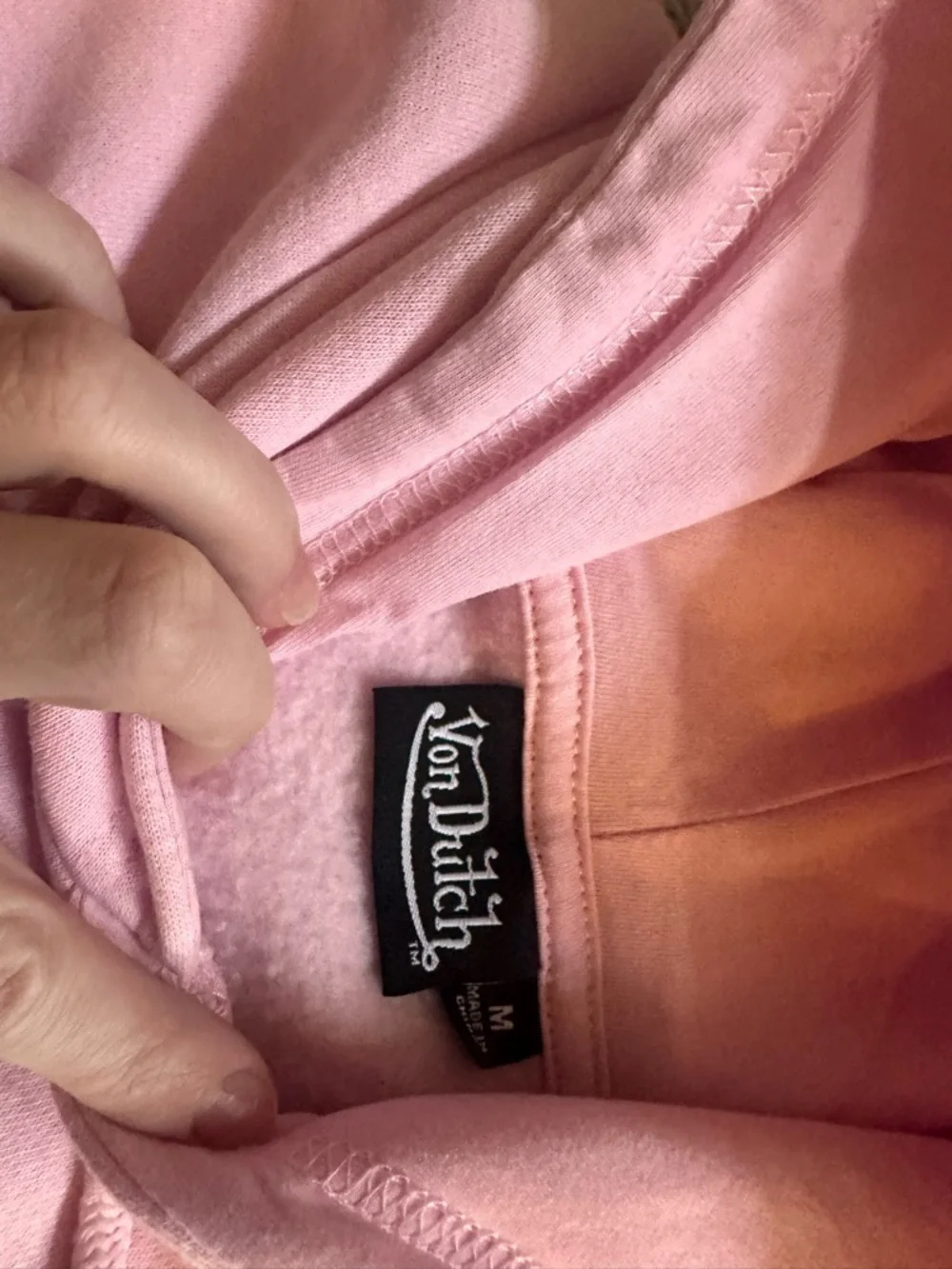 Von Dutch Pink Rhinestone cropped hoodie - Picture 3 of 6